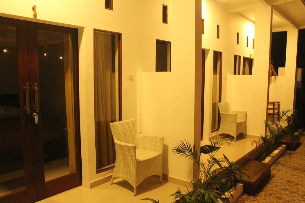 Mahi Mahi House Hotel นูซาเลมโบงัน ภายนอก รูปภาพ